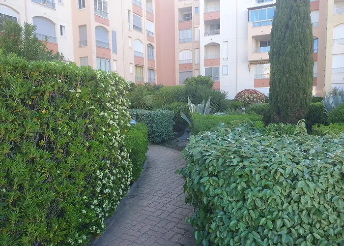 4 Pers 100m Et Commerces